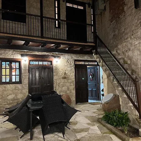 Stou Pavli Holiday home